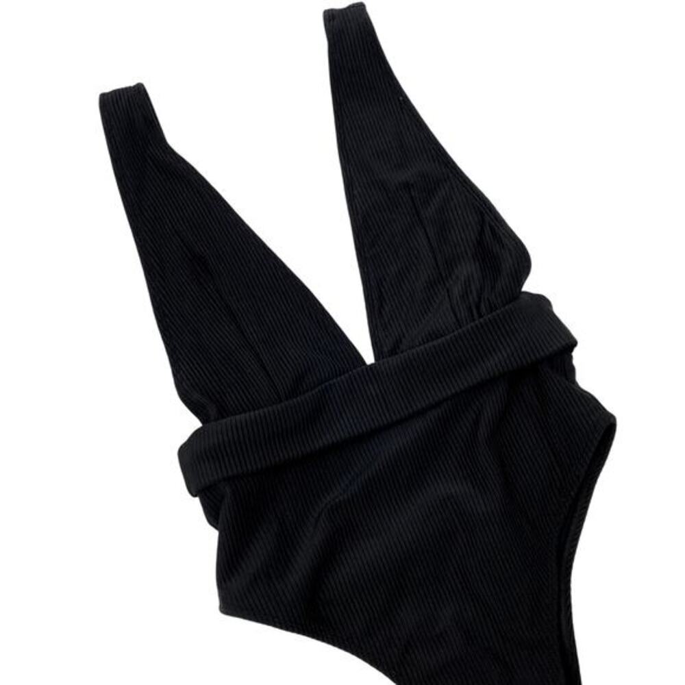 Wanita black ribbed‎ low back one piece swimsuit